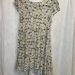 American Eagle XS lightly worn floral summer dress with tie in the back